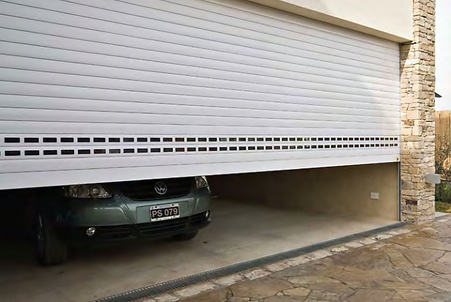 L&iacute;nea M&oacute;dena